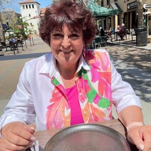 Meet your Posher, Roberta